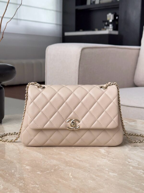 God Factory Chanel Bags Code 10323 25S Size 14x22.5x5.8cm