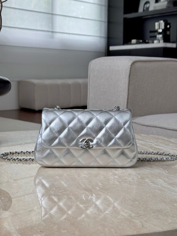 God Factory Chanel Bags Code 10326 25S Size 11x20x5.5cm