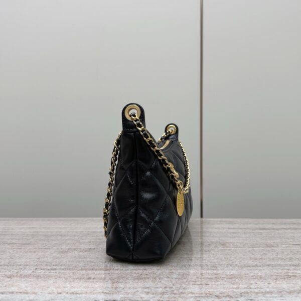 God Factory Chanel Bags Code 10327 25S Size 17x26x8.5cm