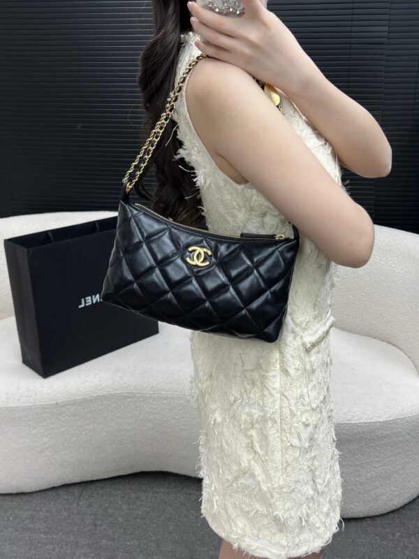 God Factory Chanel Bags Code 10327 25S Size 17x26x8.5cm