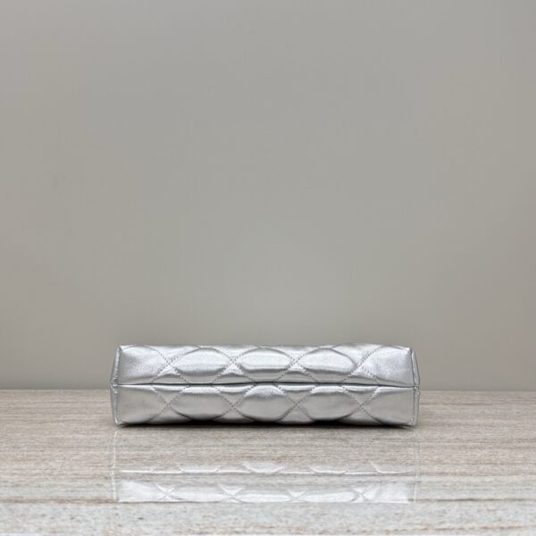 God Factory Chanel Bags Code 10328 25S Size 17x26x8.5cm