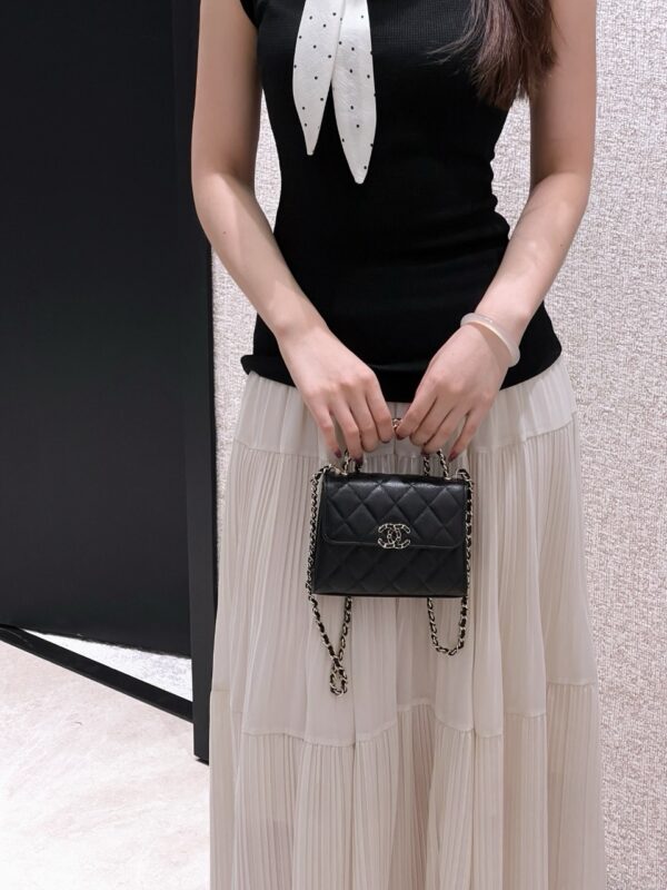 God Factory Chanel Bags Code 10341 25S Kelly Size 11.5x14.5x5.5cm