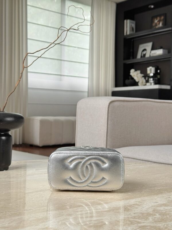 God Factory Chanel Bags Code 10349 25B Size 9.5x17x8cm