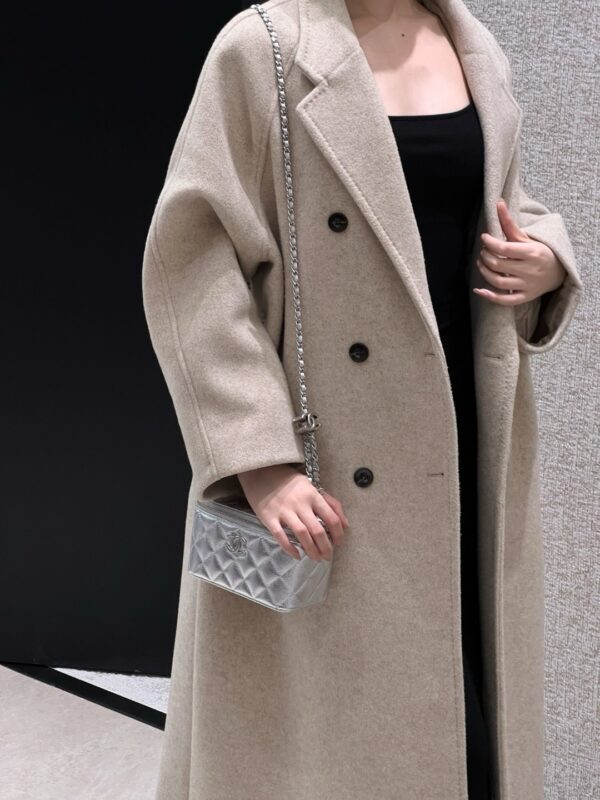 God Factory Chanel Bags Code 10349 25B Size 9.5x17x8cm