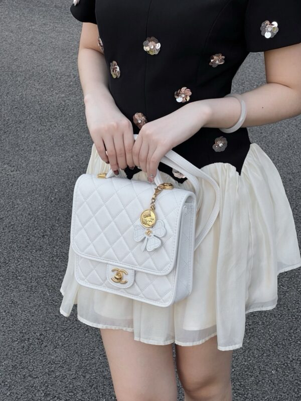 God Factory Chanel Bags Code 10360 25B Size 22x19.5x7cm