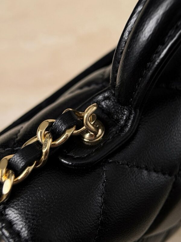 God Factory Chanel Bags Code 10365 25B Size 19x12x4cm