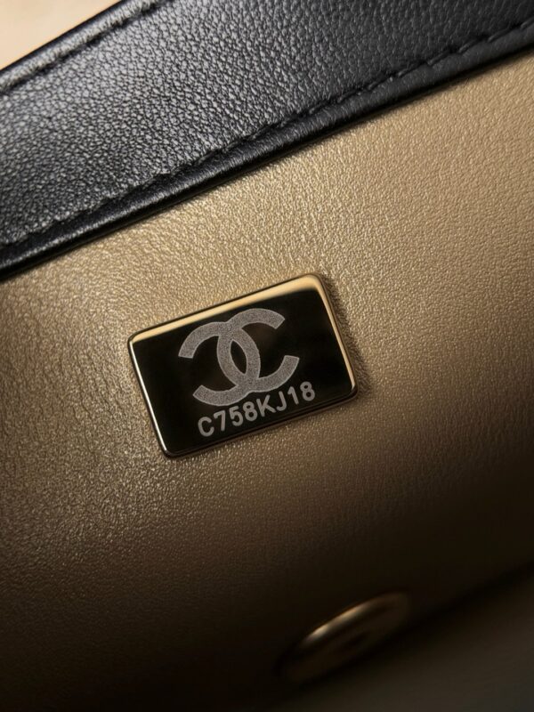 God Factory Chanel Bags Code 10366 25B Size 13x18x7cm