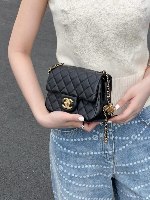 God Factory Chanel Bags Code 10366 25B Size 13x18x7cm