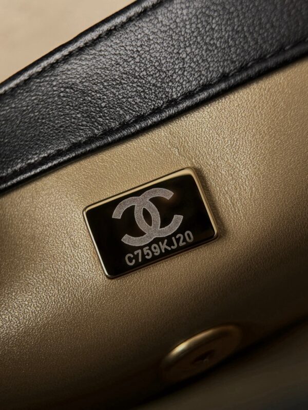 God Factory Chanel Bags Code 10367 25B Size 13x20x7cm