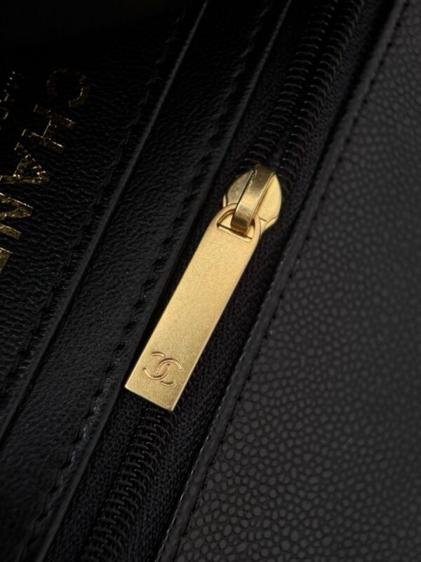 God Factory Chanel Bags Code 10376 25B Size 12x19.5x6.5cm