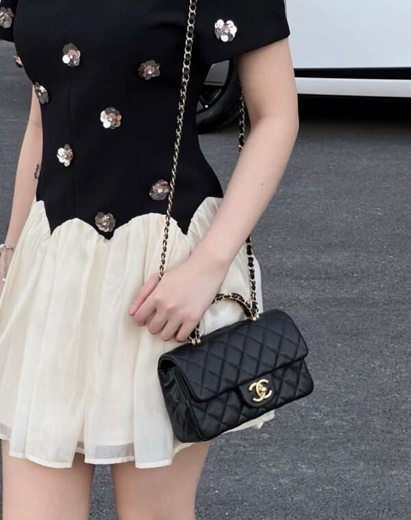 God Factory Chanel Bags Code 10376 25B Size 12x19.5x6.5cm