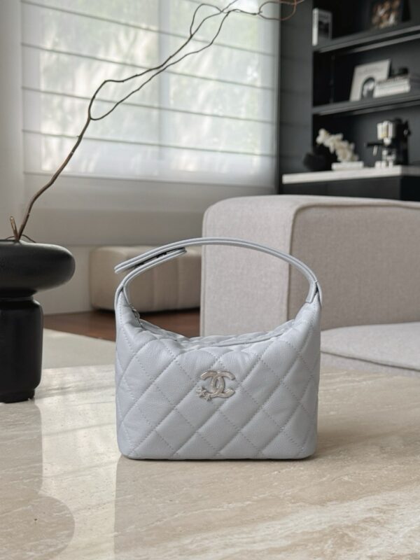 God Factory Chanel Bags Code 10382 25B Size 21.5x19x7.5cm