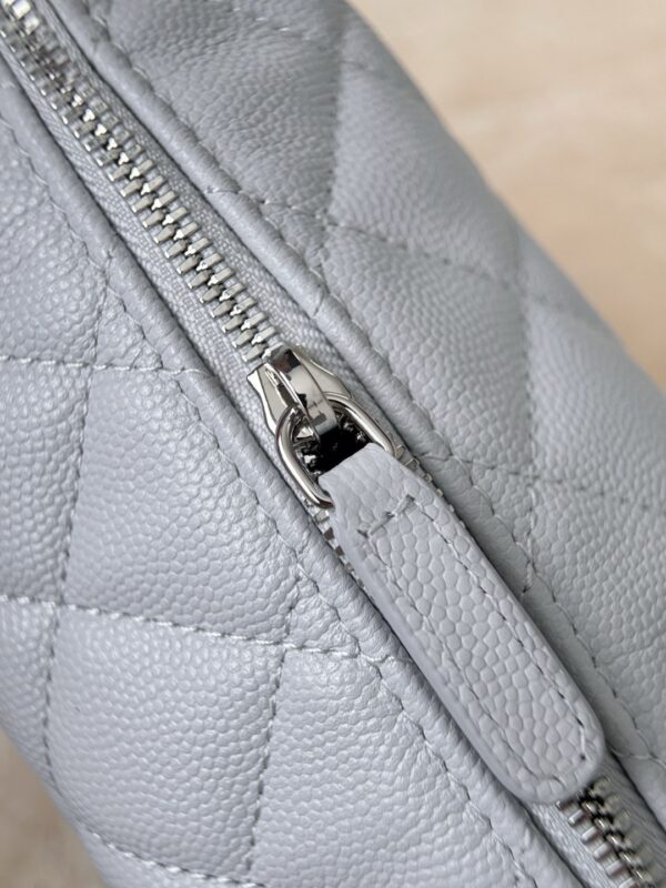 God Factory Chanel Bags Code 10382 25B Size 21.5x19x7.5cm