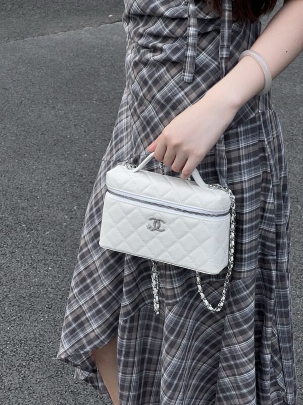 God Factory Chanel Bags Code 10388 25B LP Size 19.5x17x5cm