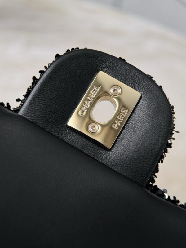 God Factory Chanel Bags Code 10392 25B CF20 Size 14x21x8cm