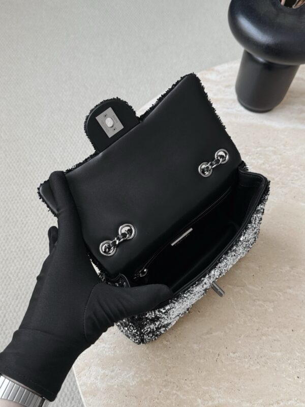 God Factory Chanel Bags Code 10391 25B CF20 Size 14x21x8cm