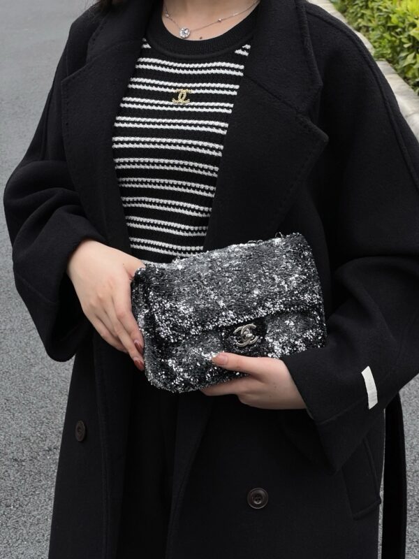 God Factory Chanel Bags Code 10391 25B CF20 Size 14x21x8cm