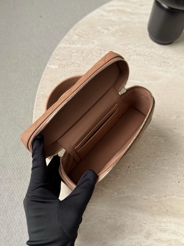 God Factory Chanel Bags Code 10394 25B Size 19.5x17x5cm