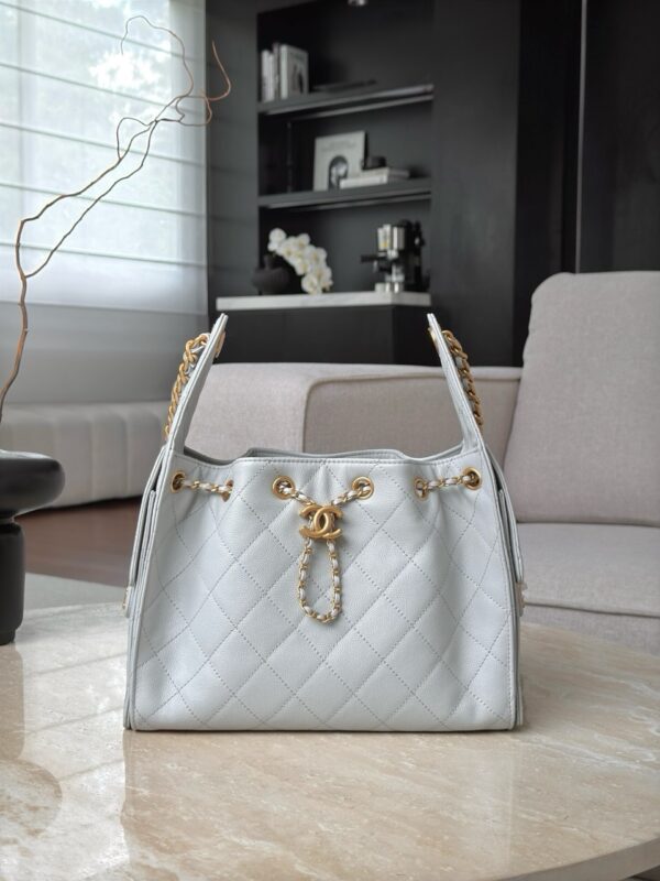 God Factory Chanel Bags Code 10403 25A Hobo Small Size 30x26x14cm