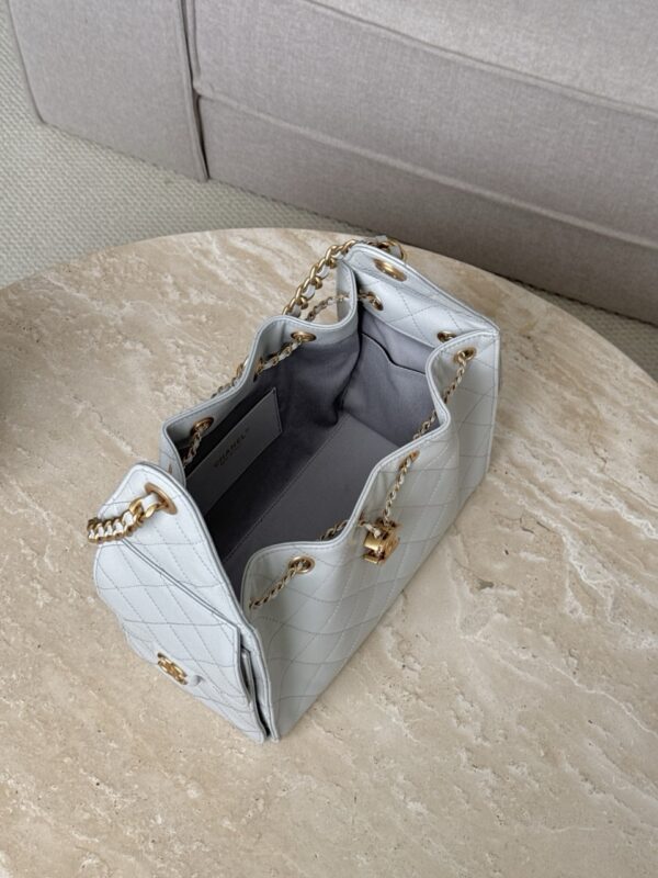 God Factory Chanel Bags Code 10403 25A Hobo Small Size 30x26x14cm