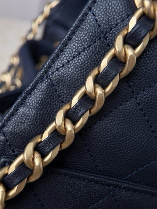 God Factory Chanel Bags Code 10404 25A Hobo Small Size 30x26x14cm