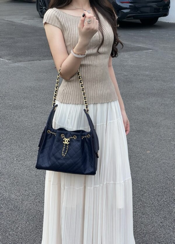 God Factory Chanel Bags Code 10404 25A Hobo Small Size 30x26x14cm