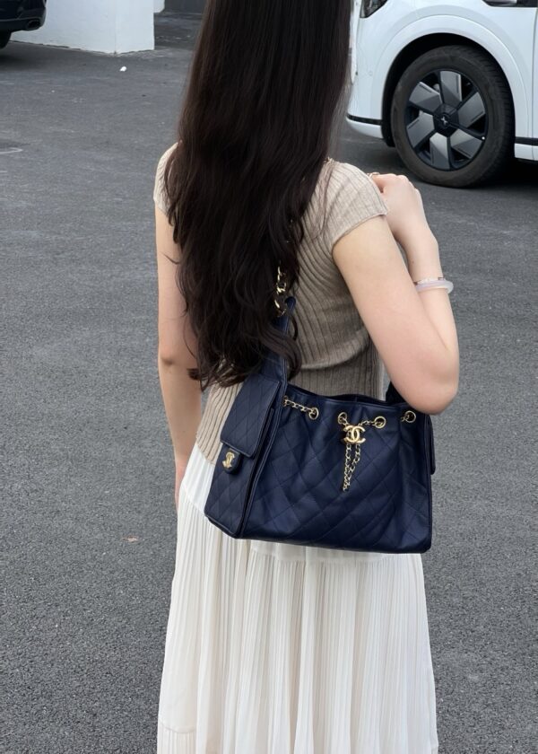 God Factory Chanel Bags Code 10404 25A Hobo Small Size 30x26x14cm