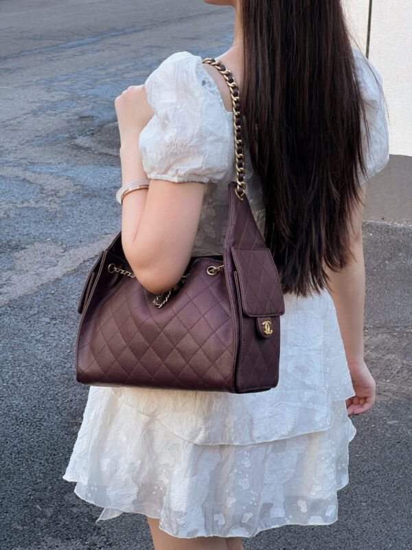 God Factory Chanel Bags Code 10408 25A Hobo Small Size 30x26x14cm