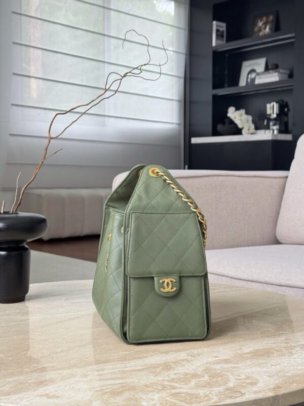 God Factory Chanel Bags Code 10409 25A Hobo Small Size 30x26x14cm