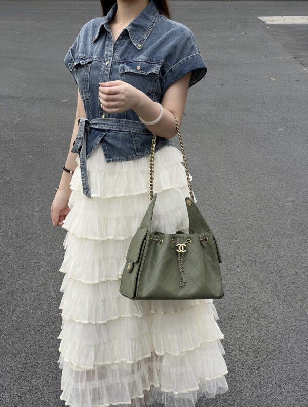 God Factory Chanel Bags Code 10409 25A Hobo Small Size 30x26x14cm