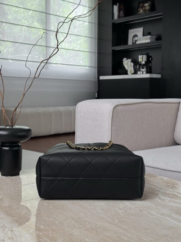 God Factory Chanel Bags Code 10411 25A Hobo Size 33x29x11cm