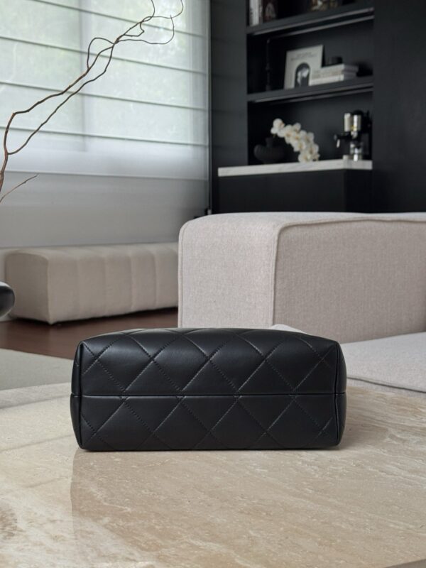 God Factory Chanel Bags Code 10412 25A Hobo Size 33x29x11cm