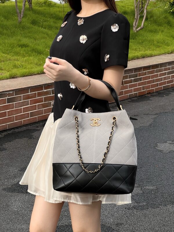 God Factory Chanel Bags Code 10412 25A Hobo Size 33x29x11cm