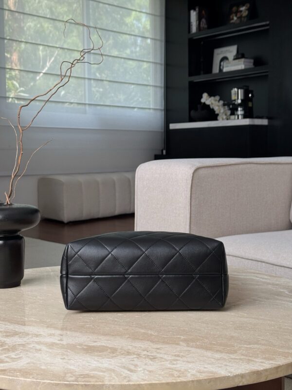 God Factory Chanel Bags Code 10413 25A Hobo Size 33x29x11cm