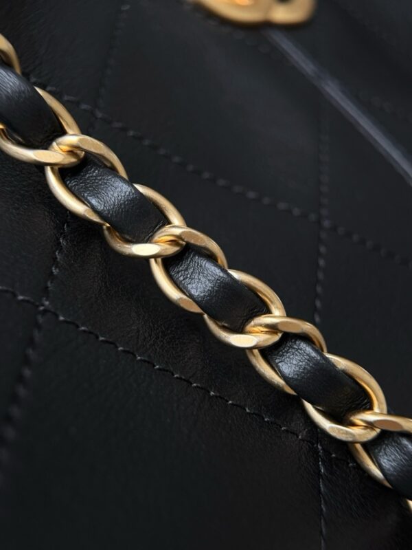 God Factory Chanel Bags Code 10414 25A Full Leather Hobo Small Size 24x36x14cm