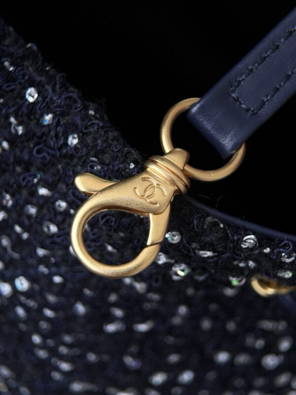 God Factory Chanel Bags Code 10415 25A Hobo Blue Medium Size 30x40x15cm