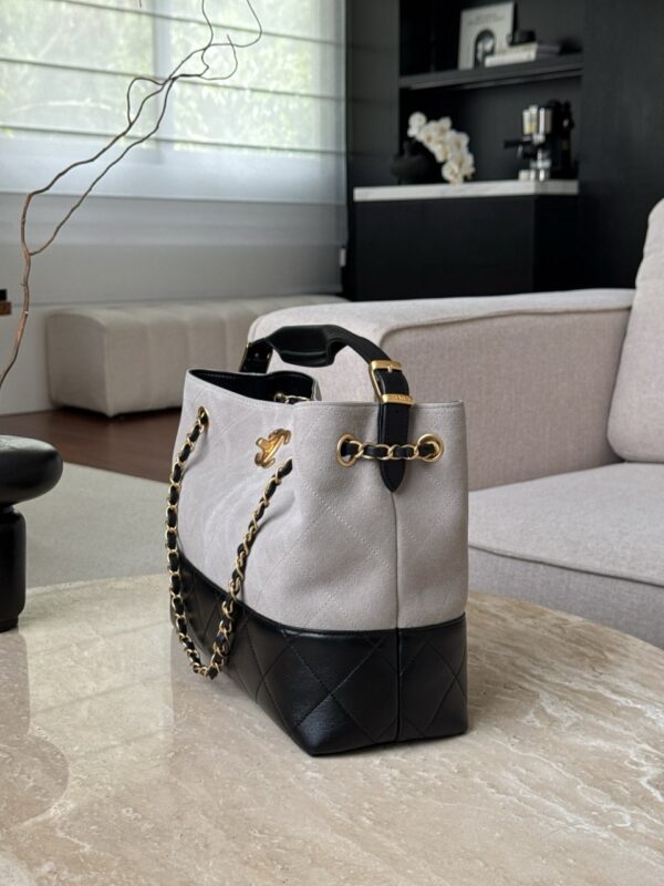 God Factory Chanel Bags Code 10419 25A Hobo Small Size 24x36x14cm