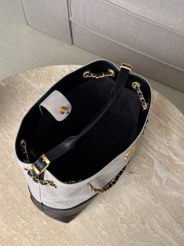 God Factory Chanel Bags Code 10419 25A Hobo Small Size 24x36x14cm