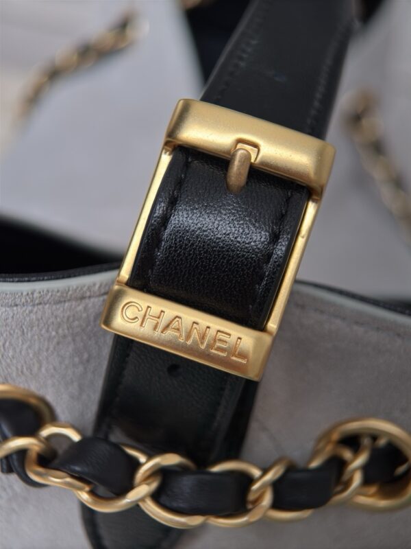 God Factory Chanel Bags Code 10419 25A Hobo Small Size 24x36x14cm