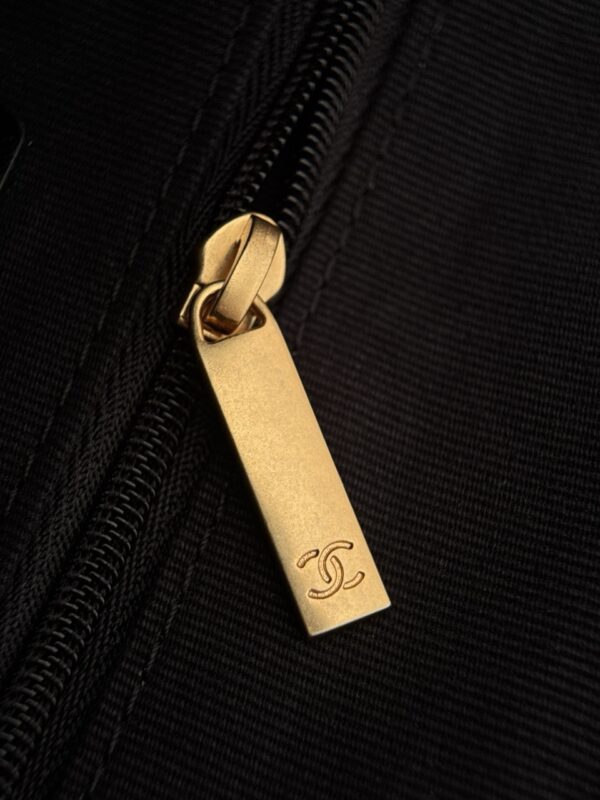 God Factory Chanel Bags Code 10419 25A Hobo Small Size 24x36x14cm