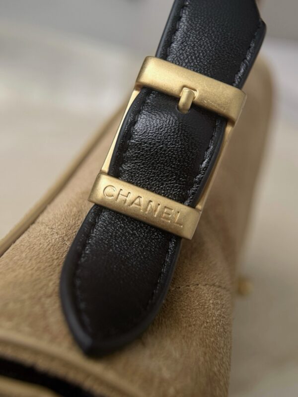 God Factory Chanel Bags Code 10421 25A Messenger Size 18x29x8cm