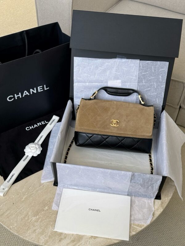 God Factory Chanel Bags Code 10421 25A Messenger Size 18x29x8cm