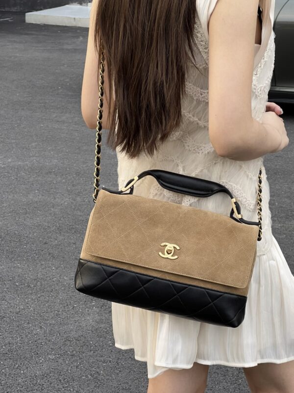 God Factory Chanel Bags Code 10421 25A Messenger Size 18x29x8cm