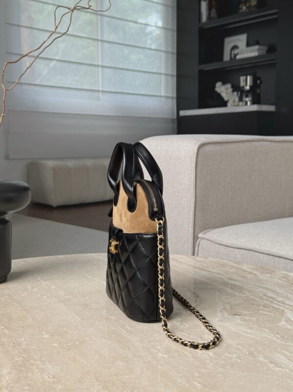 God Factory Chanel Bags Code 10423 25A Size 16×6×18cm