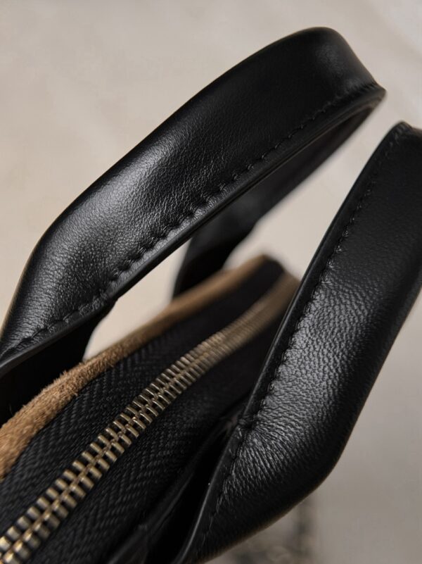 God Factory Chanel Bags Code 10423 25A Size 16×6×18cm