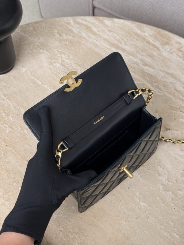 God Factory Chanel Bags Code 10426 25A Size 12x19.5x5cm