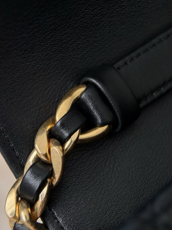 God Factory Chanel Bags Code 10426 25A Size 12x19.5x5cm