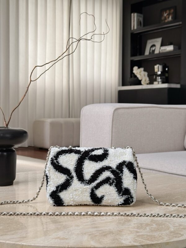 God Factory Chanel Bags Code 10434 25K CF20 Size 14x21x8cm