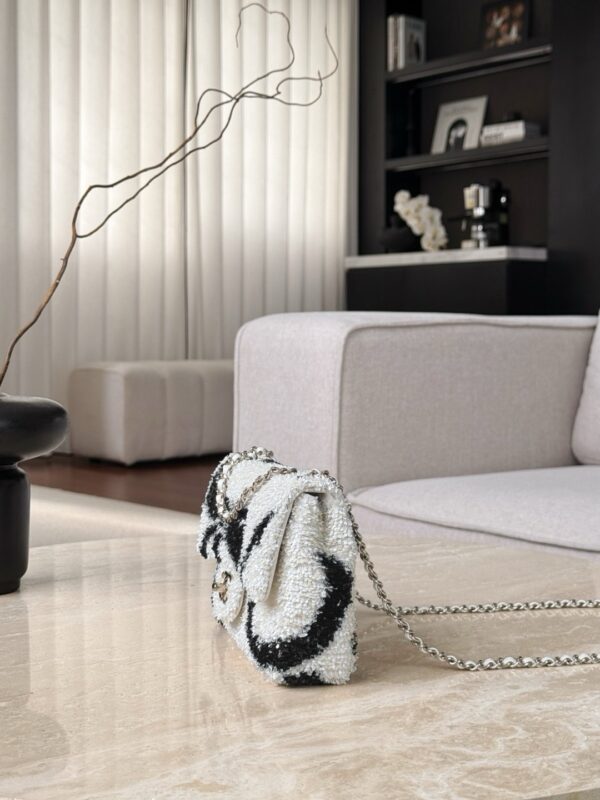 God Factory Chanel Bags Code 10434 25K CF20 Size 14x21x8cm