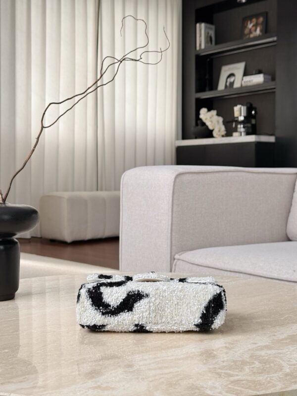 God Factory Chanel Bags Code 10434 25K CF20 Size 14x21x8cm